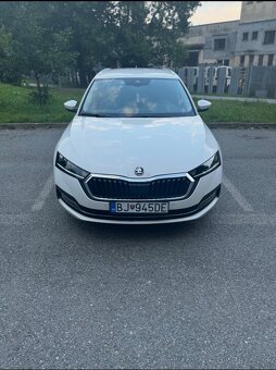 Predám ŠKODA OCTAVIA 4 COMBI 7/2020, DSG 2.0 TDI 110kw - 2