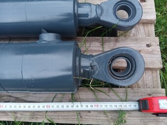 Hydraulický valec 1100mm. - 2