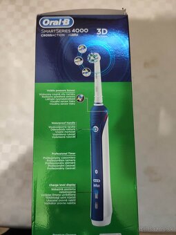 Zubna kefka Oral B 4000 Bluetooth smart - 2