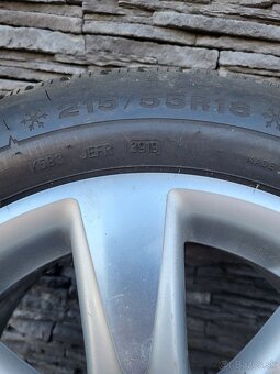 Pneu 215/55 r16 - 2