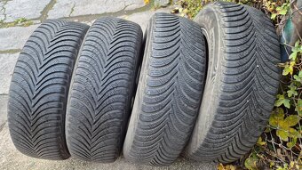 Zachovale Elektróny Škoda 5x112r15, zimne gumy 195/65/15 - 2