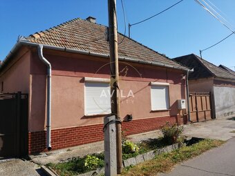 REZERVOVANÝ: 2izbový RD s veľkorysým pozemkom 1962m2 - Šopor - 2