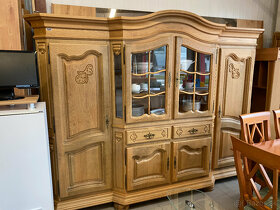 Dubové příborníky a vitriny Belgie a Německo - 2