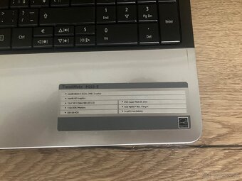 Acer TravelMate P253-E - 2