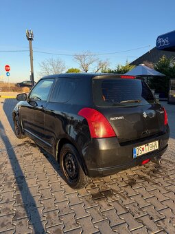 Suzuki Swift 1.5 VVT - 2