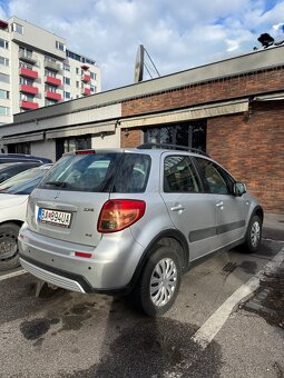 Suzuki SX4 - 2