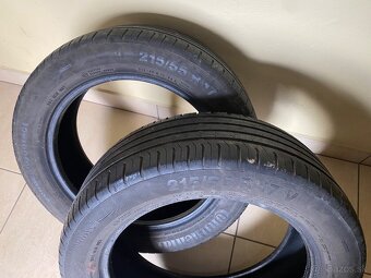 Predám letné Pneu 215 55 R17 - 2
