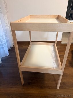 Prebaľovací stôl Ikea - 2