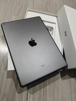 Apple iPad 9 gen 64GB - 2