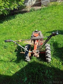 Záhradní Traktor - 2