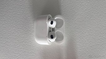 Predám AirPods 3. - 2