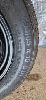 Predam rezervné koleso octavia 2 195/65 R15 - 2