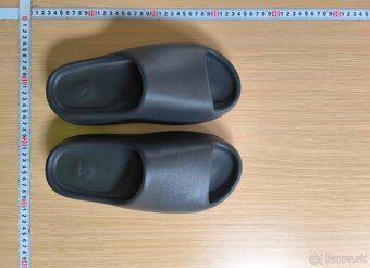 Yeezy Slide šľapky, - 2