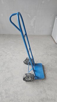 PREDÁM VOZÍK - RUDLA 15 EUR - 2