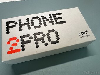 CMF by Nothing Phone 2 Pro (novy) - 2