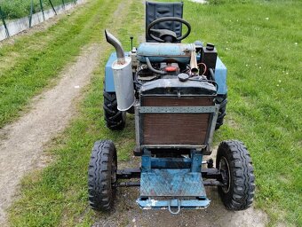 Malotraktor, motor Škoda 1203 - 2