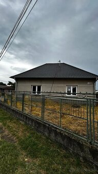 Na predaj starší rodinný dom s veľkým pozemkom obci Imeľ - 2