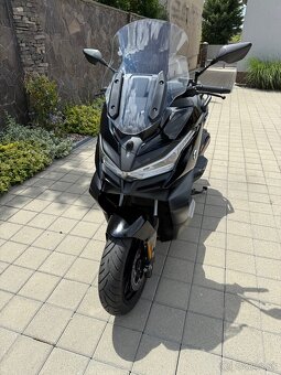 Predám skúter Voge 350 SR4 max - 2