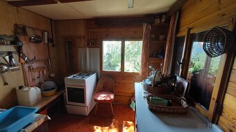 ZÁHRADNA CHATA S VINICOU, JABLONOV NAD TURŇOU - 2