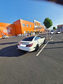 Mercedes E 350 CGI cupe - 2