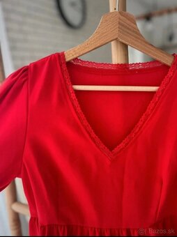 Červené šaty aj na Vianoce - 2