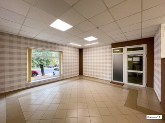 Komerčné priestory na prenájom, Vráble - 2