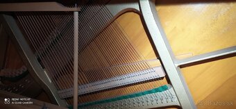 Klavír August Förster - 2