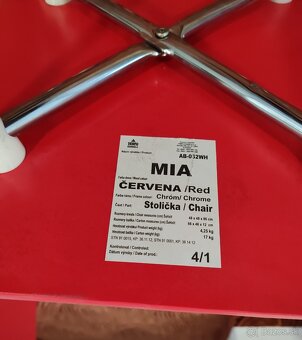 Kúpim stoličku - 2