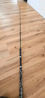 Sumcový prút Zeck Belly Stick - 2