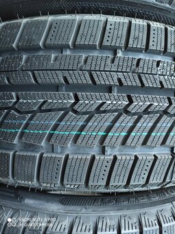 zimne pneu 205/50 R17 - 2