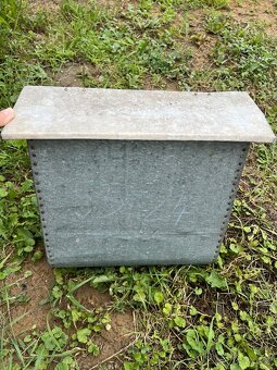 Krmitka a senniky pre kraliky - 2