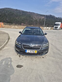 Skoda superb 2.0 tdi combi 110kw - 2