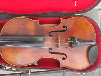 Husle celé - 2