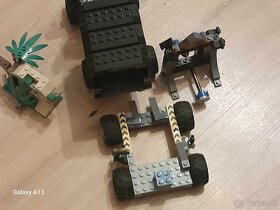 Lego Jurský svet 75929 Útek v Gyrosfére - 2