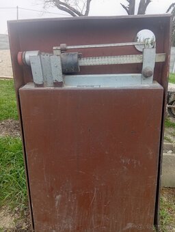 Priemyselna.vaha 200kg - 2