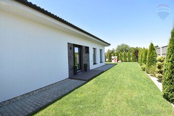 Na predaj: Perfektný rodinný dom v dvojdome s tepelným čerpa - 2