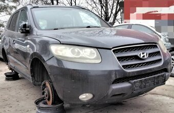 Hyundai Santa Fe 2.2 CRDi 2008 predám Piate dvere, narazník - 2