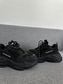 Balenciaga Tripple S 42UK - 2