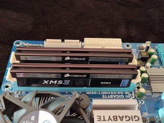Gigabyte GA-EG41MFT-US2H (rev. 1.4)/CPU+8GB DDR3 - 2