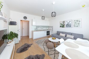 HALO reality - Predaj, dvojizbový byt Miloslavov, Slávičia, - 2
