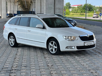 Škoda Superb Combi 2.0 TDI CR 140k Elegance DSG Automat - 2