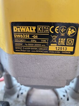 Fréza Dewalt DW625E - 2