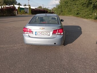 Chevrolet Cruze LS 1.6 82kw - 2