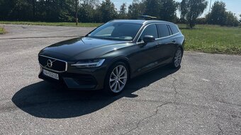 Volvo V60 T4 Momentum Pro A/T - 2