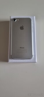 Iphone 7 32gb - silver (100% zdravie batérie) - 2