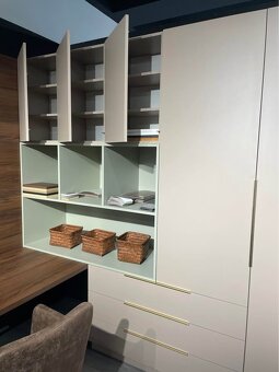 Vystaveny nabytok - 2