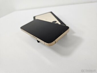 Apple iPhone 13 Pro - 2