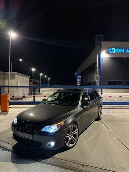 Bmw e61 - 2
