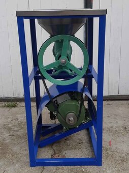 Elektricky mlyncek 32 velky - 2