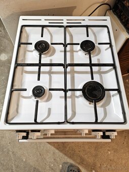 Plynový sporák Mora s elektrickou rúrou - 2